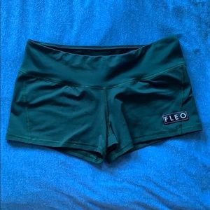 Fleo Shorts